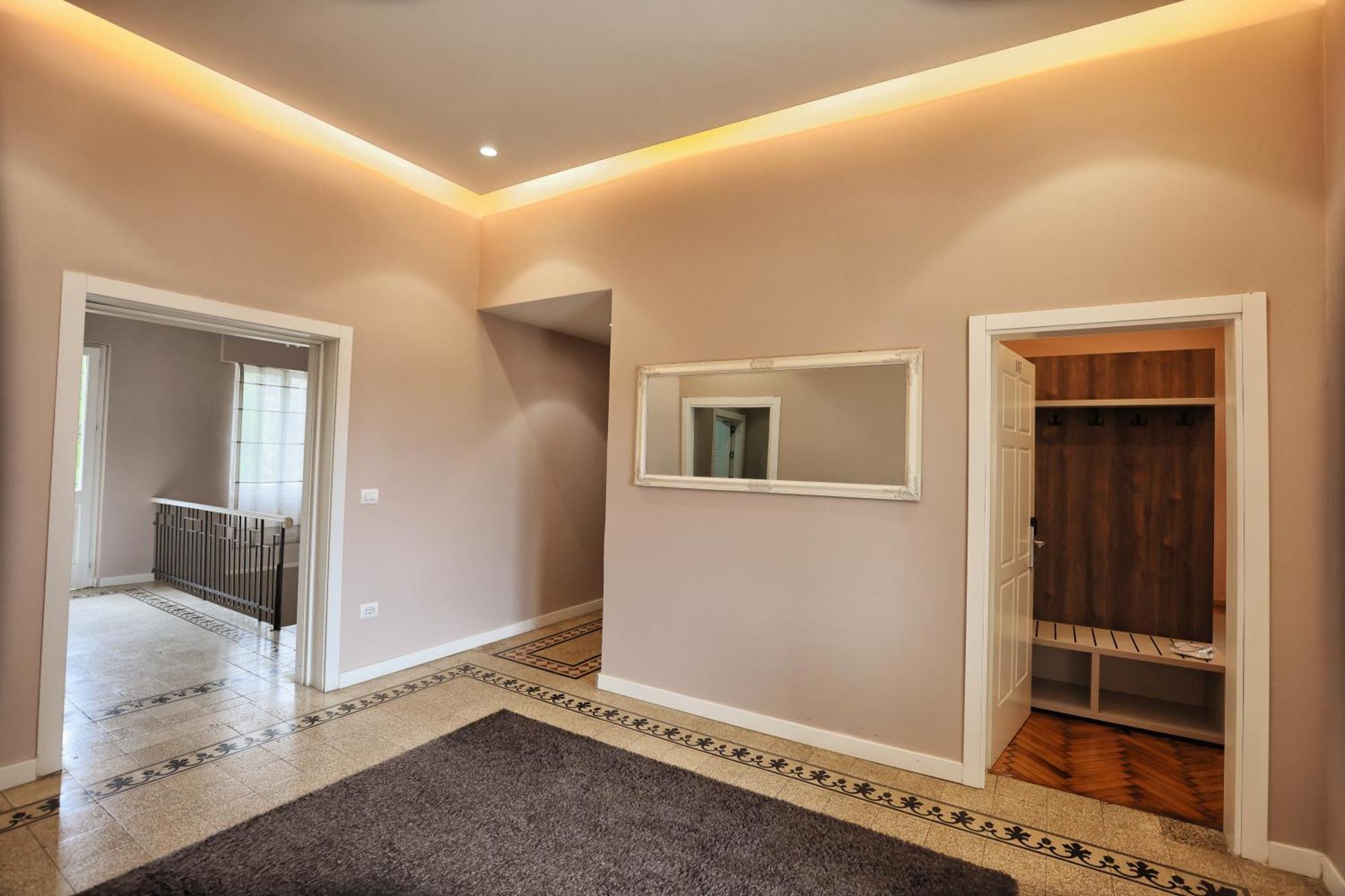Vila Casablanca - Boutique Hotel & Restaurant Shkoder Ngoại thất bức ảnh