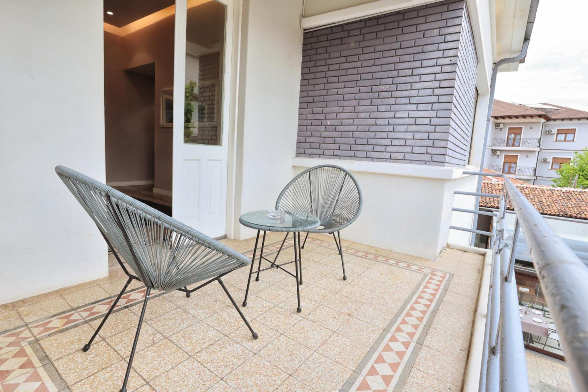 Vila Casablanca - Boutique Hotel & Restaurant Shkoder Ngoại thất bức ảnh