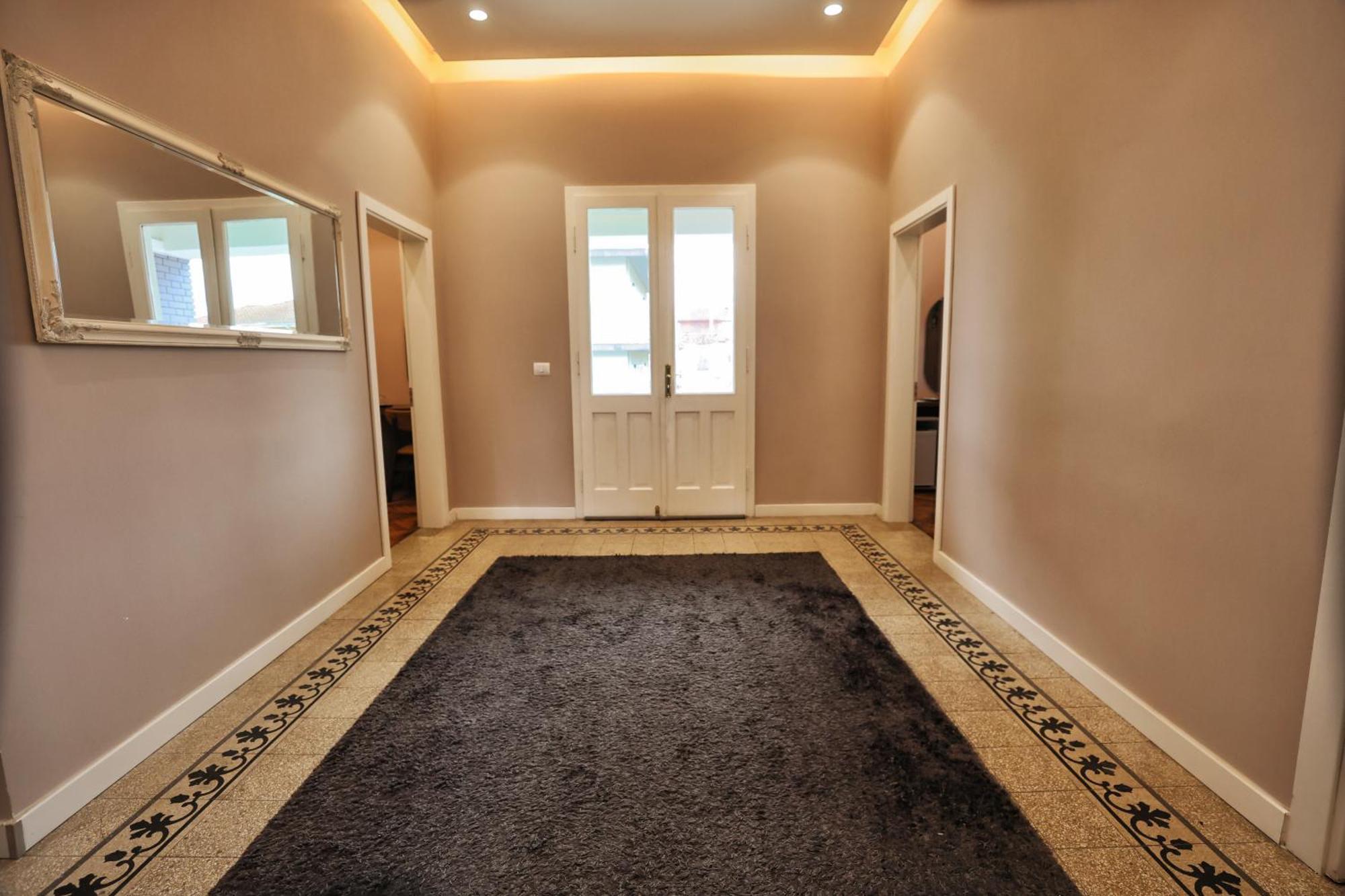 Vila Casablanca - Boutique Hotel & Restaurant Shkoder Ngoại thất bức ảnh