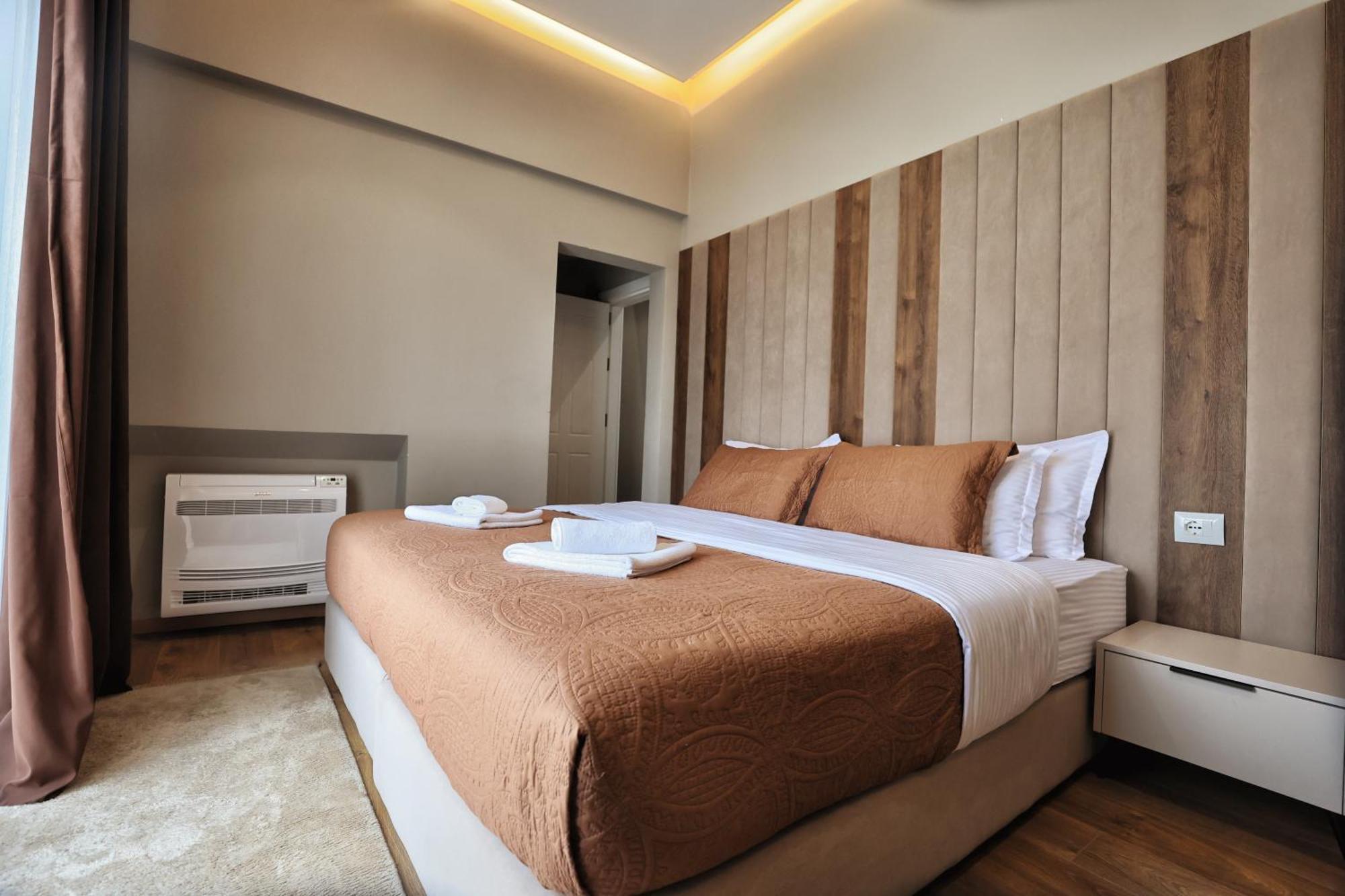Vila Casablanca - Boutique Hotel & Restaurant Shkoder Ngoại thất bức ảnh