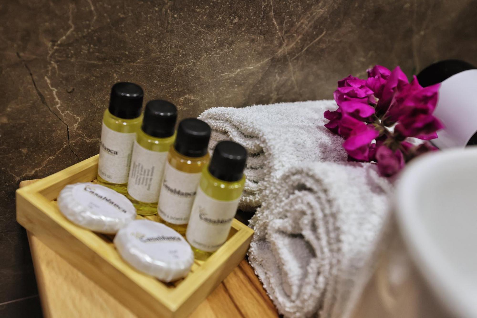 Vila Casablanca - Boutique Hotel & Restaurant Shkoder Ngoại thất bức ảnh
