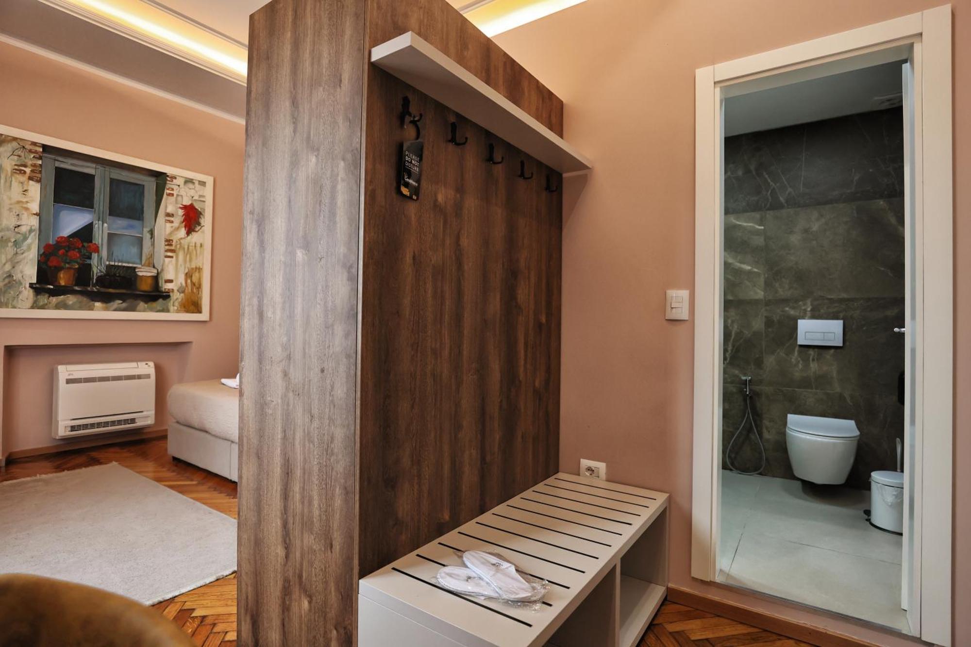 Vila Casablanca - Boutique Hotel & Restaurant Shkoder Ngoại thất bức ảnh