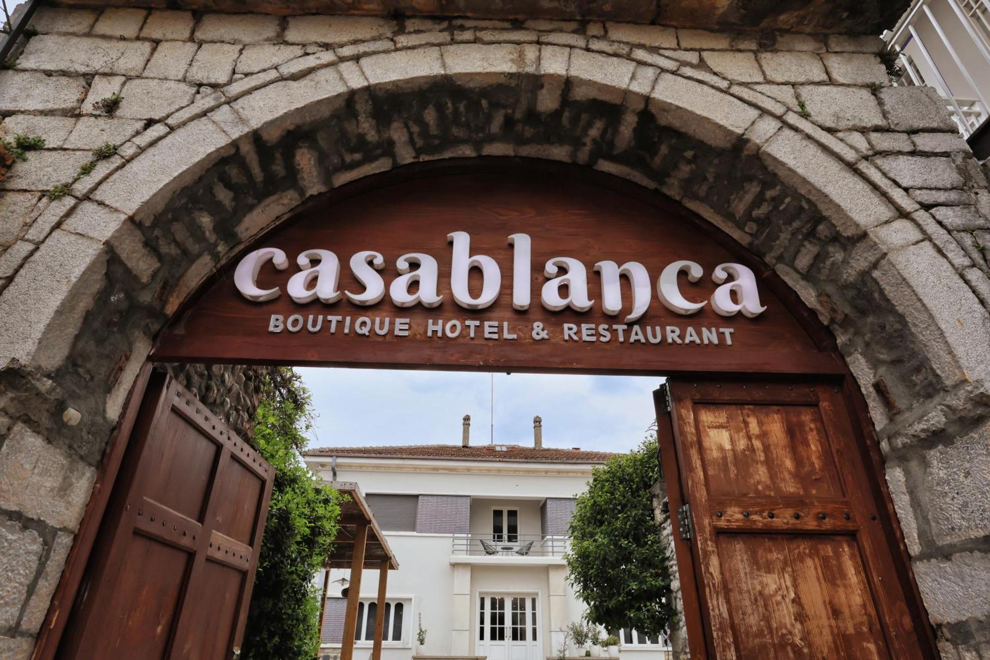 Vila Casablanca - Boutique Hotel & Restaurant Shkoder Ngoại thất bức ảnh